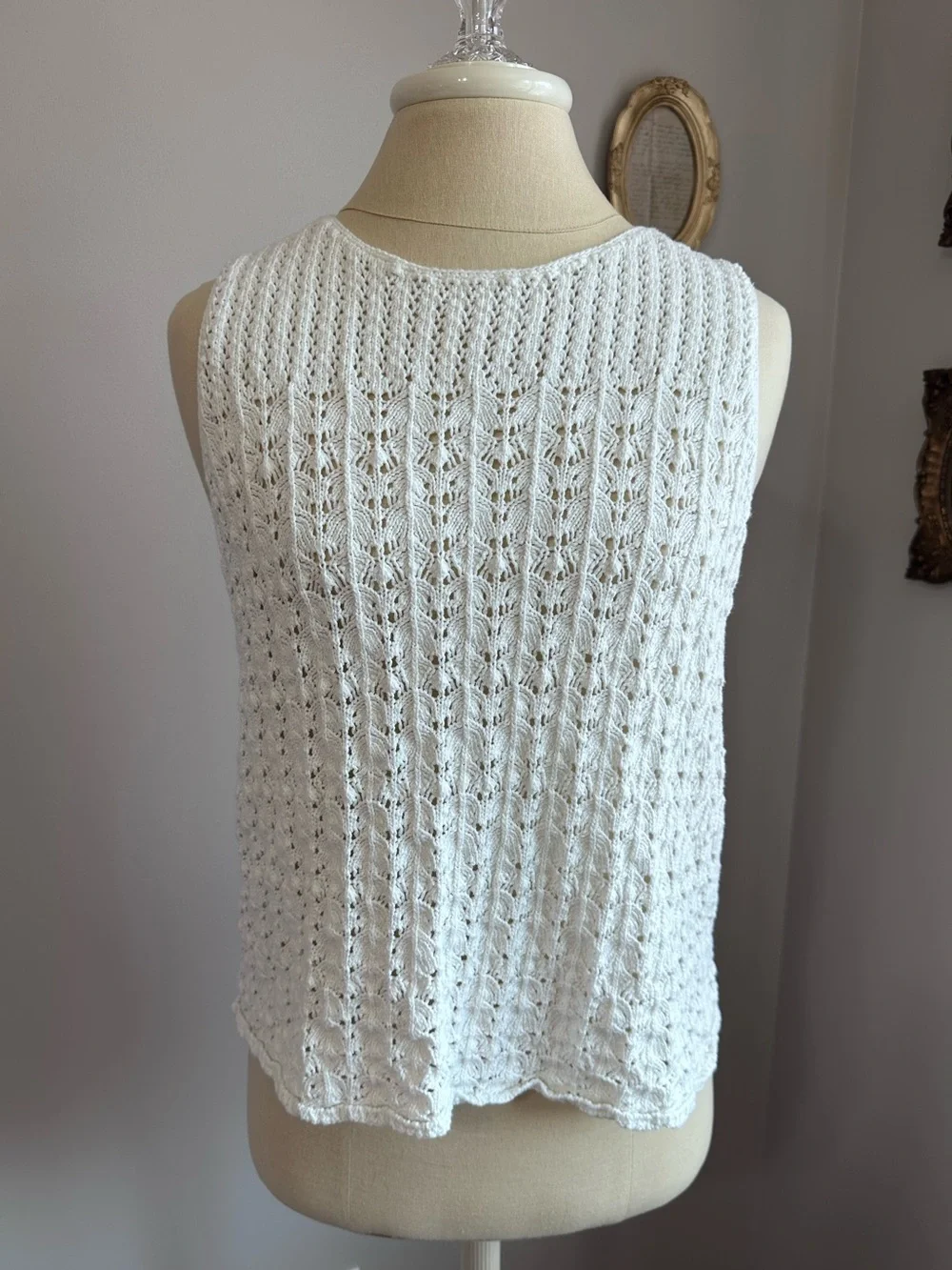 Aritzia Wilfred Philippa Crochet Knit Tank Top in Light Birch - Picture 2 of 6